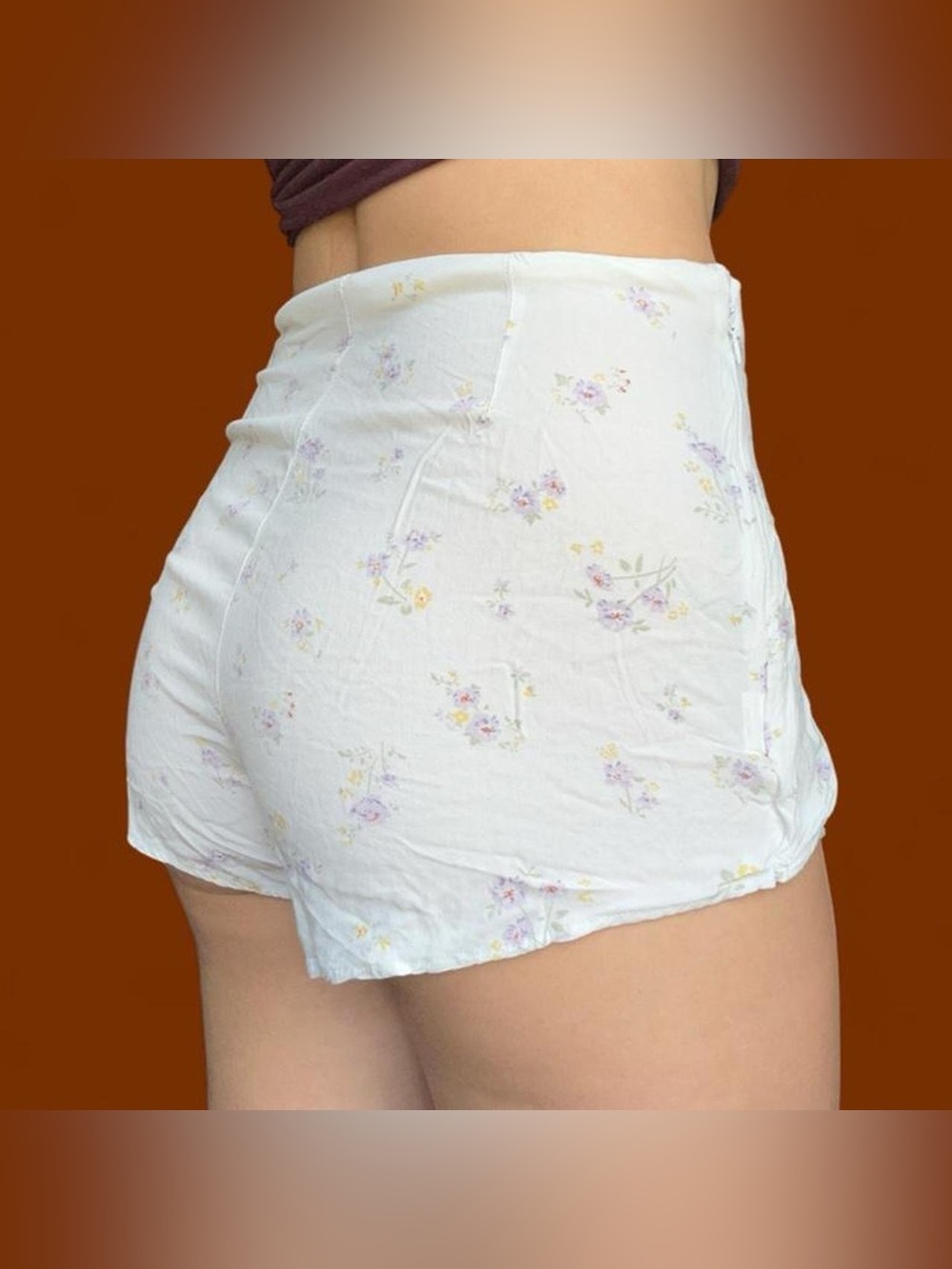 La Hearts White Floral High-Waist Shorts
